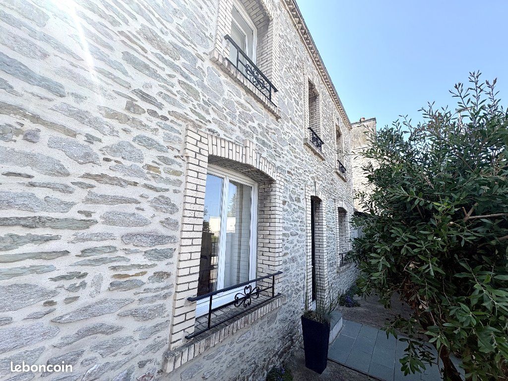 Maison 6 pièces 121 m² · à Cherbourg-en-Cotentin · 121 m² · 423 776 €