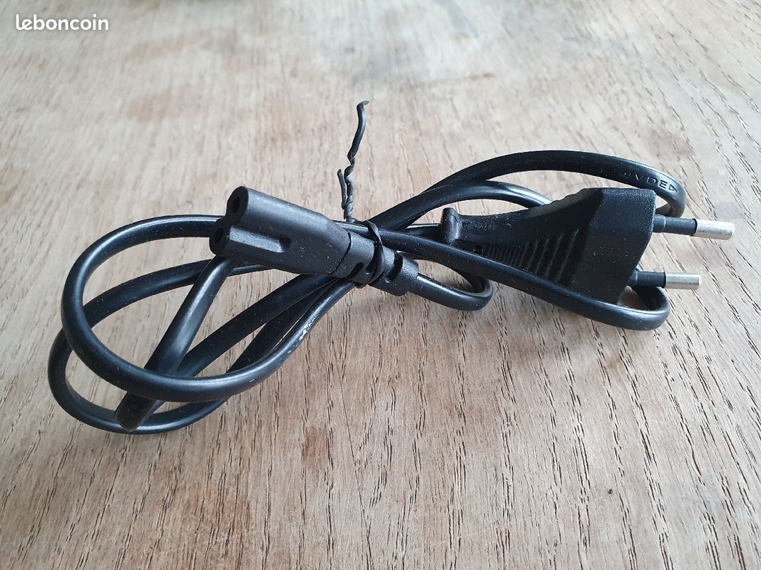 Cable d'alimentation TV neuf (image 1)
