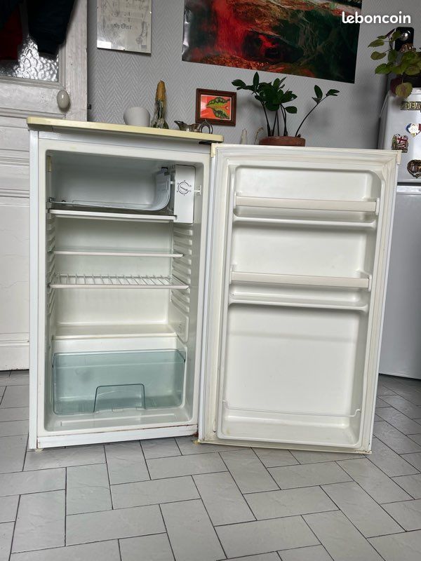 Frigo à donner (image 1)