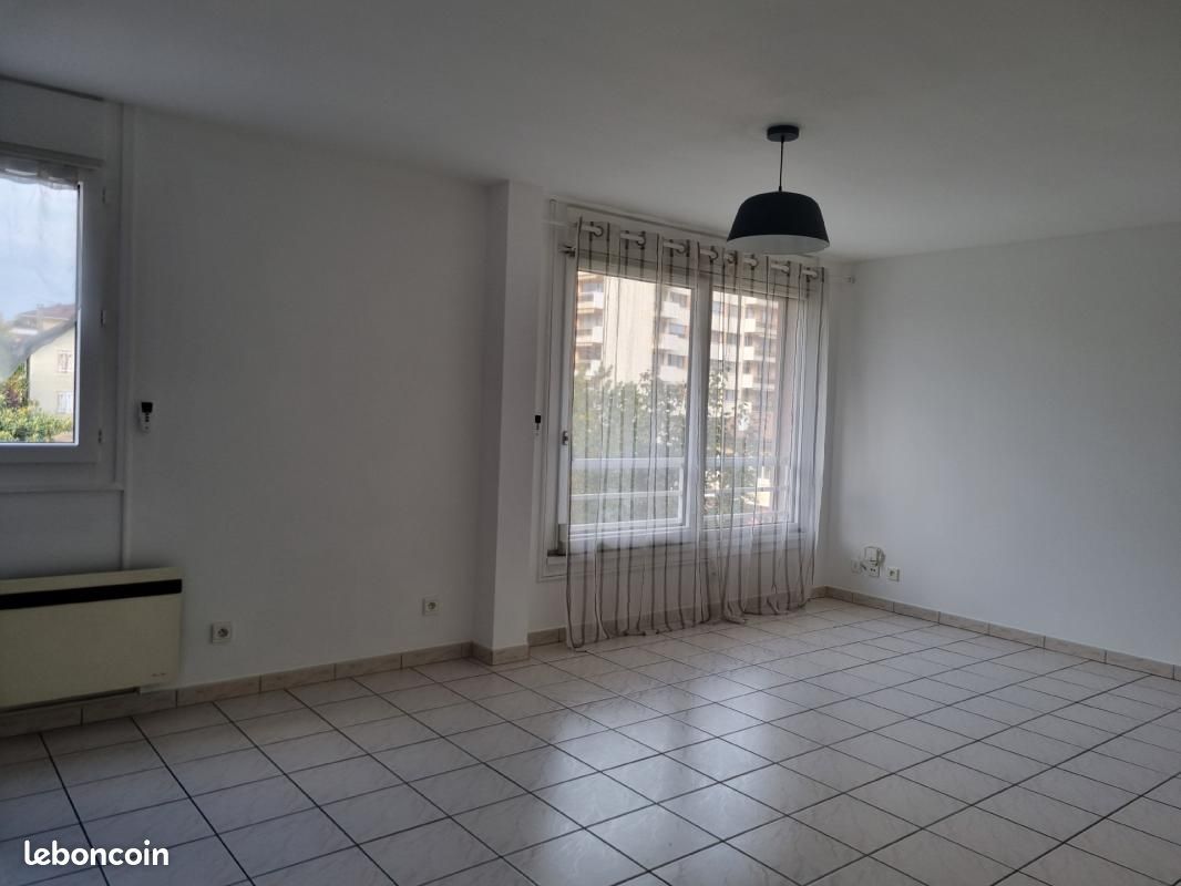 Appartement 2 pièces 46 m² · à Ambilly · 46 m² · 1 203 €
