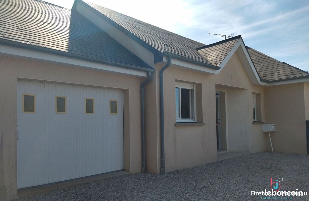 Maison 4 pièces 79 m² · à Évron · 79 m² · 650 €/mois