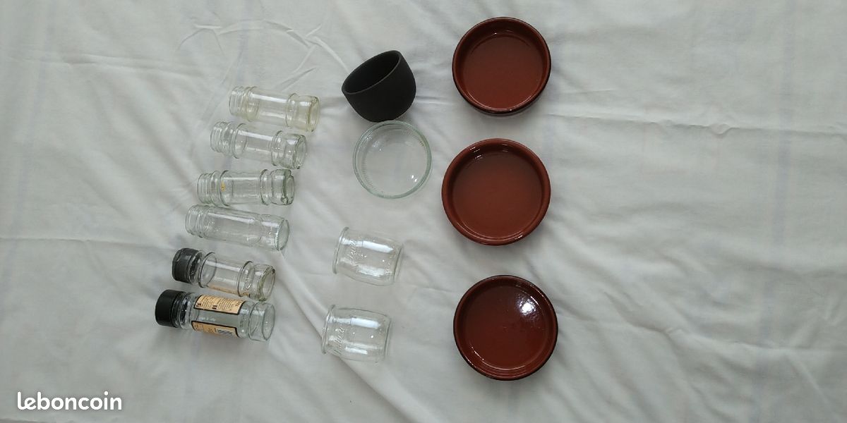 Bouteilles pour épices et verre pour crème brûlée (image 1)