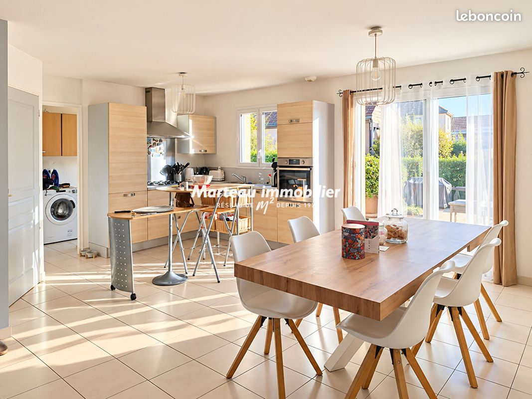 Maison 4 pièces 96 m² · à Changé · 96 m² · 242 000 €