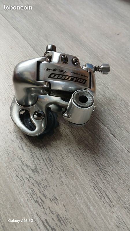 Mécanisme Campagnolo Record Titanium à 9 vitesses - Le Ritzler