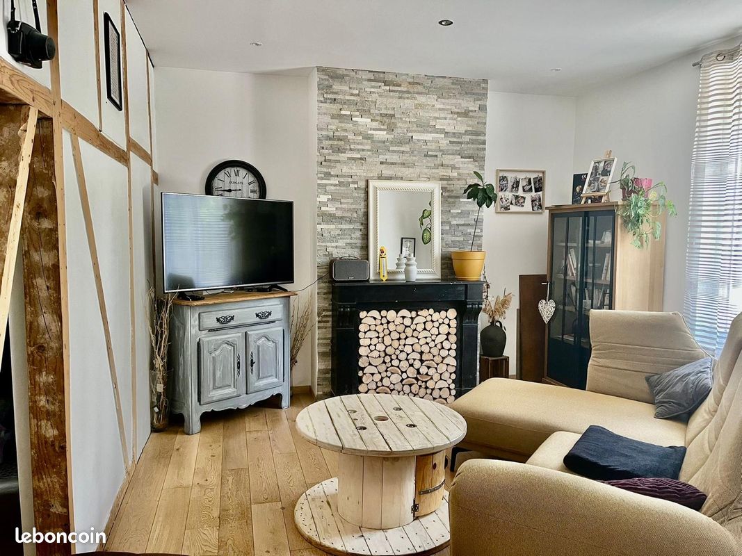 Maison 4 pièces 120 m² · à Saint-Lyé · 120 m² · 268 000 €