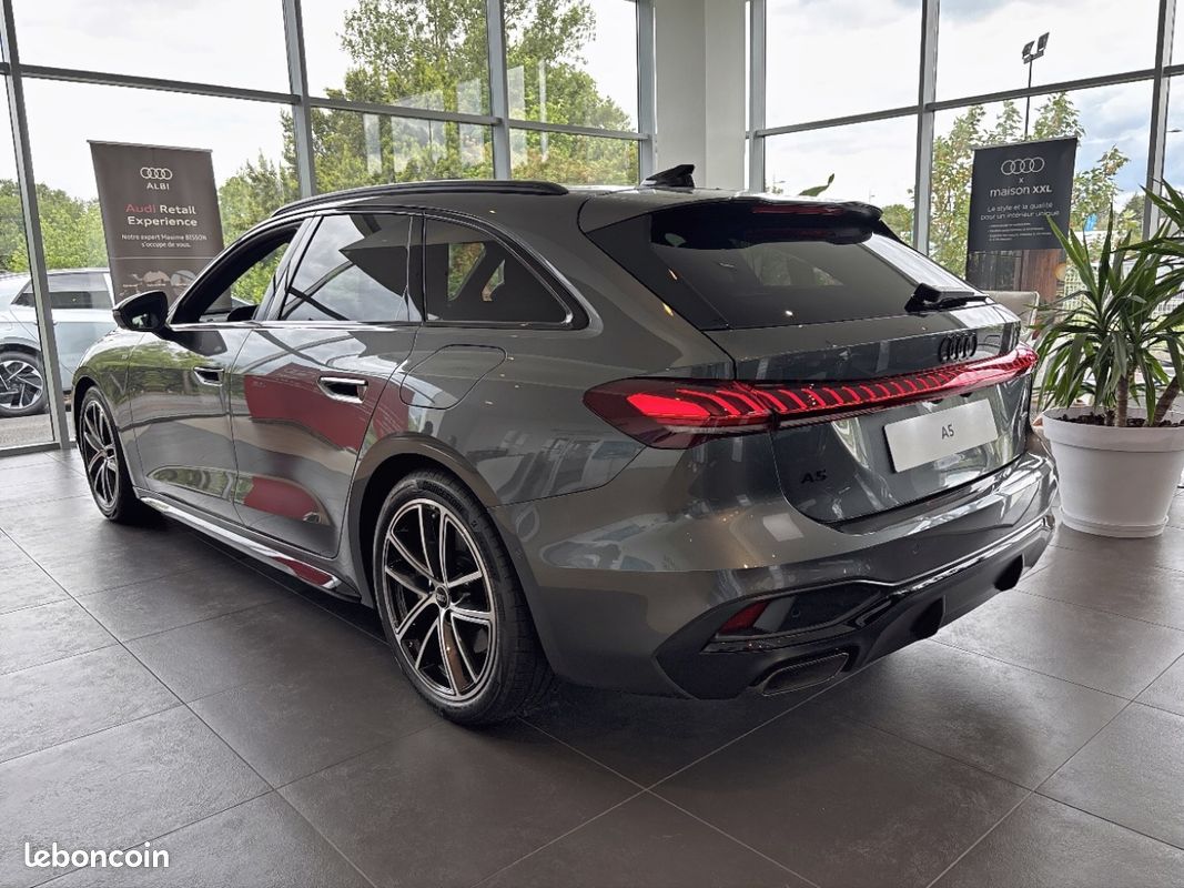 AUDI A5 Avant e-hybrid 299 ch S tronic 7 Quattro S line (image 3)