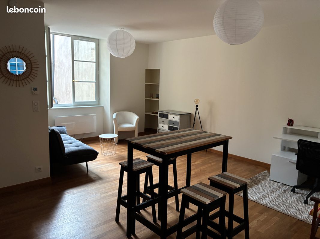 Appartement 2 pièces 50 m² · à Riom · 50 m² · 650 €/mois