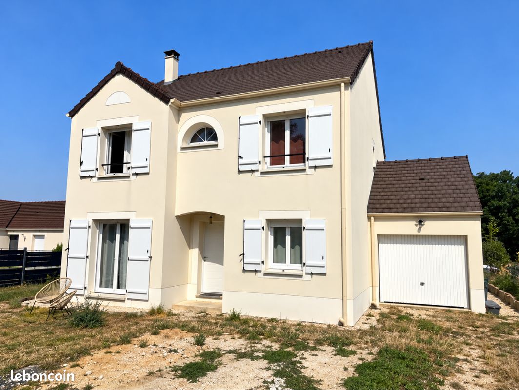 Maison 7 pièces 130 m² · à Saint-Rémy-de-la-Vanne · 130 m² · 280 000 €