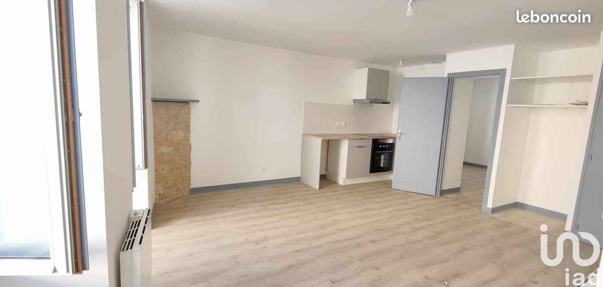 Appartement 2 pièces 41 m² - Surgères 17700 (image principale 0)