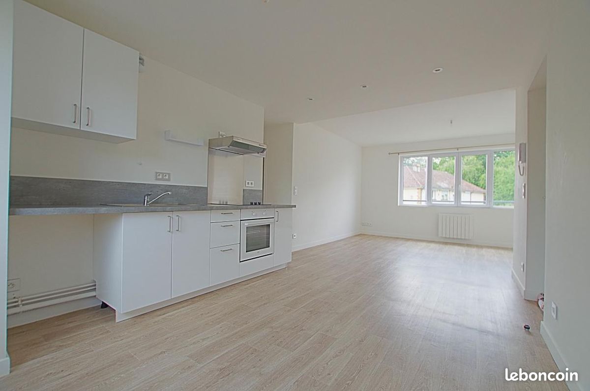 Appartement 4 pièces 74 m² · à Montdidier · 74 m² · 725 €/mois