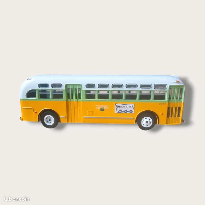 Bus Miniature – 1955 “Rosa Parks” Échelle 1/43