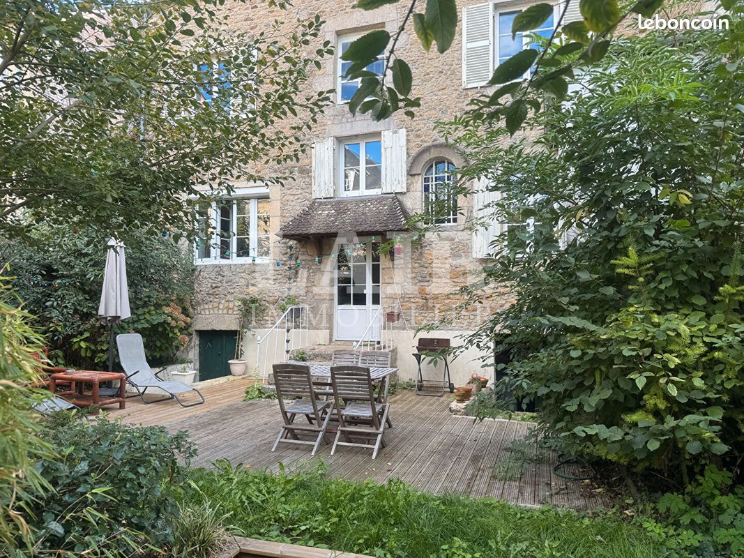 Maison 6 pièces 225 m² · à Alençon · 225 m² · 267 750 €