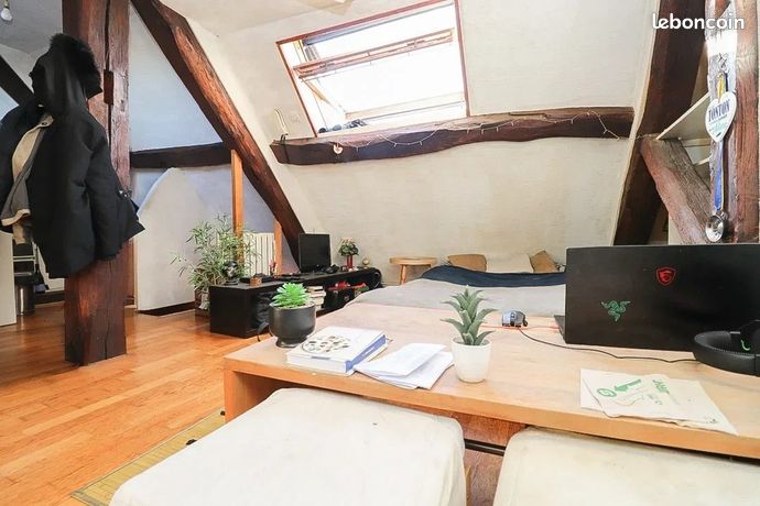 Studio 1 pièce 16 m² — 2