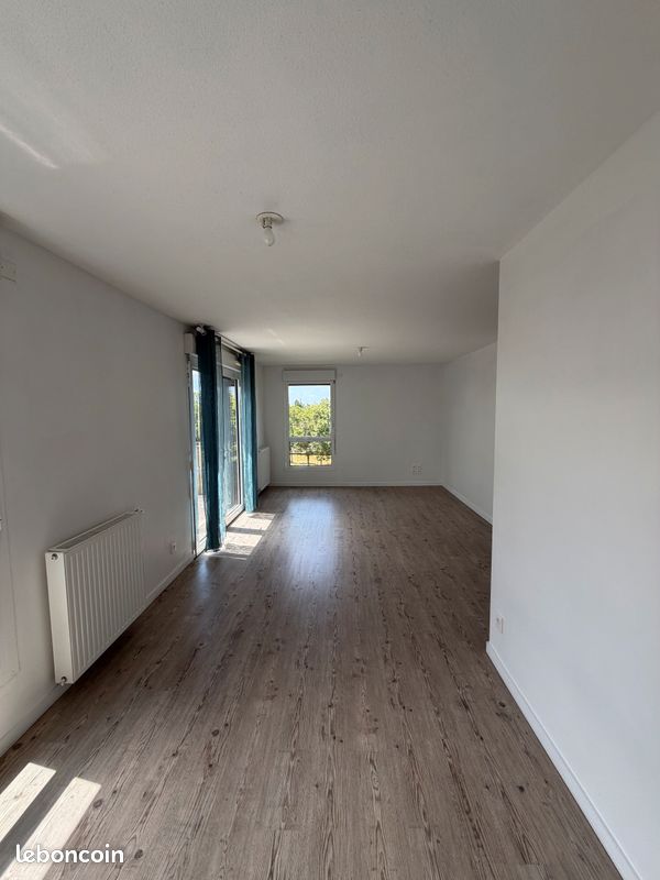 Appartement 3 pièces 65 m² · à Bordeaux · 65 m² · 1 100 €