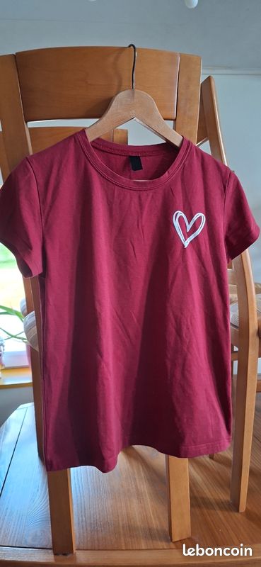 T shirt femme bordeaux (image 1)