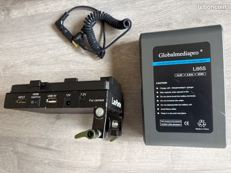 Kit cinéma Blackmagic BMCC 2.5K EF complet + 3 objectifs + rig + Pelicase (image 7)