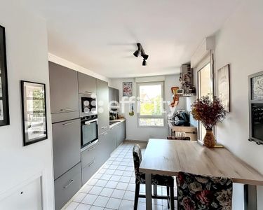 Appartement 275 000 € - 90 m²