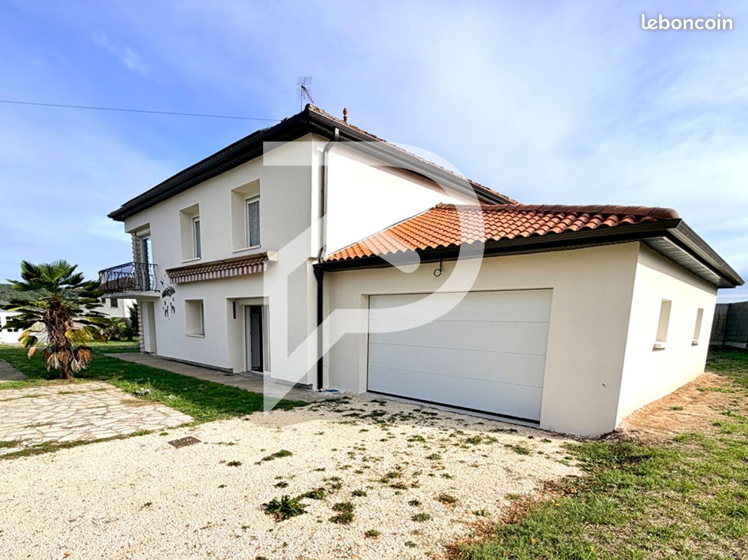 Maison 6 pièces 149 m² · à Brantôme en Périgord · 149 m² · 249 100 €