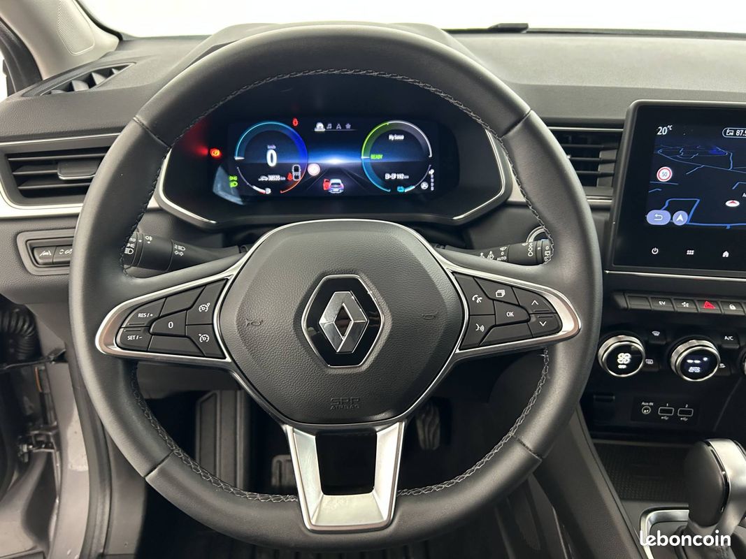 RENAULT Captur E-Tech Plug-in 160 - 21 Intens (image 15)