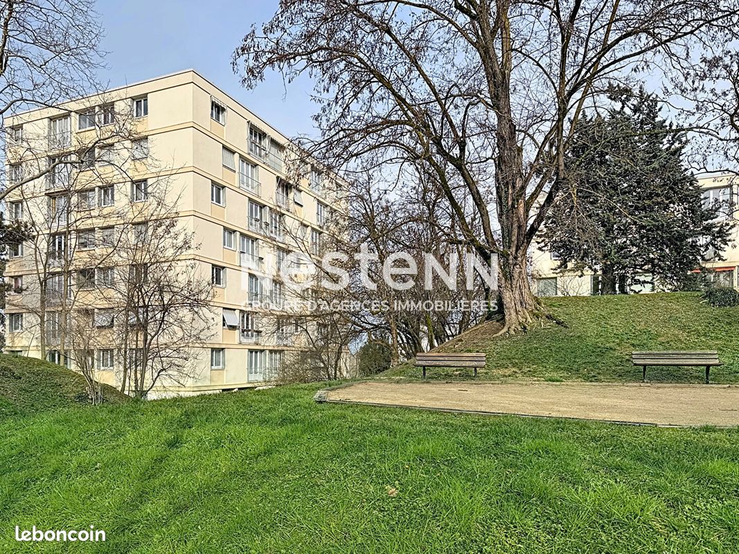 Appartement 4 pièces 71 m² · à Bron · 71 m² · 169 000 €