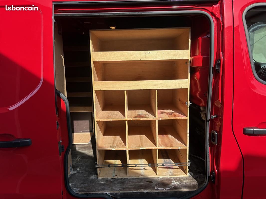 Renault Trafic 2.0 120cv Finition GRAND CONFORT L1H1 - 15 000 HT Garantie 6 mois (image 9)