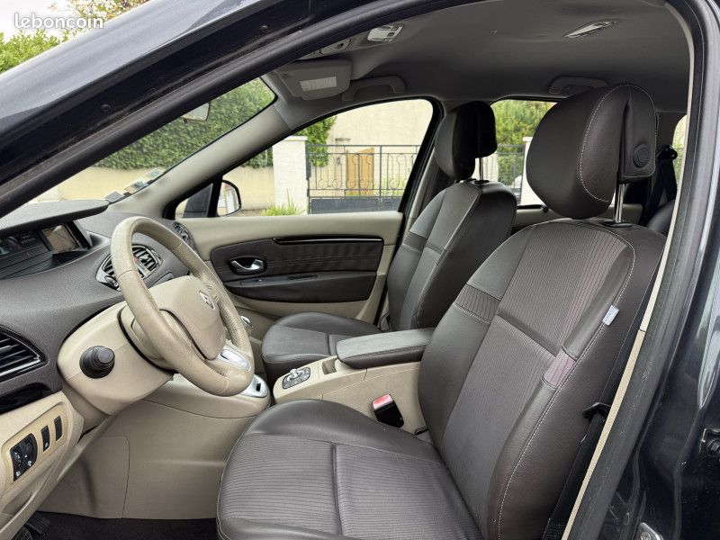 Renault GRAND SCENIC III 1.9 DCI 130CH FAP PRIVILEGE EURO5 5 PLACES (image 20)