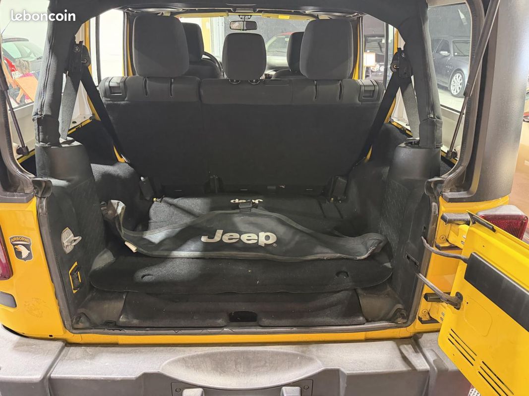 JEEP WRANGLER 2.8 CRD 200Cv 2015 Unlimited Sport PHASE 2 (image 33)