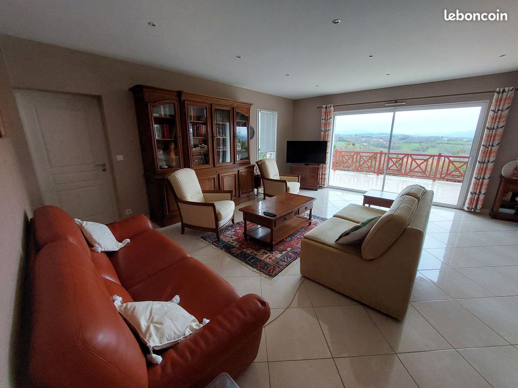 Maison 150m2 hauteurs Bayonne, 3 chambres, terrasse et vue Pyrénées (image 4)