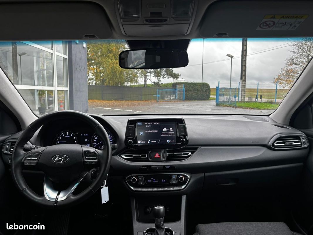 HYUNDAI I30 1.0 T-GDI Hybrid DCT-7 Creative (image 11)