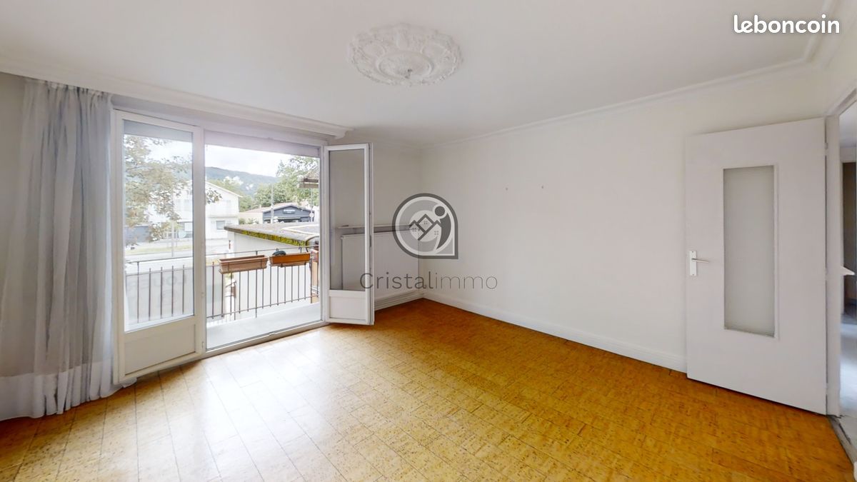 Appartement 4 pièces 68 m² · à Le Pont-de-Claix · 68 m² · 822 €