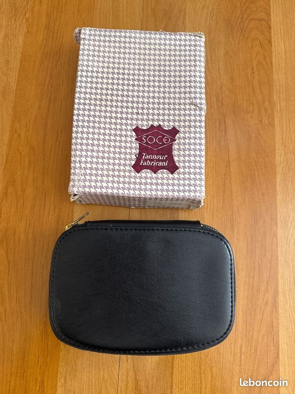 Kit barbier Soco cuir noir - Miroir peigne brosse - Etat neuf complet (image 1)
