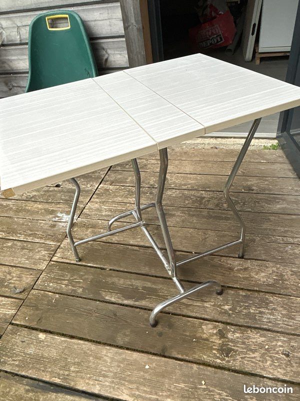 Petite table vintage (image 1)