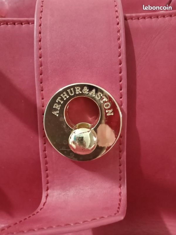 Sac a bandoulière pour femme en cuir vachette de couleur rose (image 2)