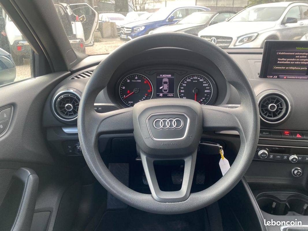 Audi A3 BERLINE BUSINESS 1.6 TDI Business line (image 20)