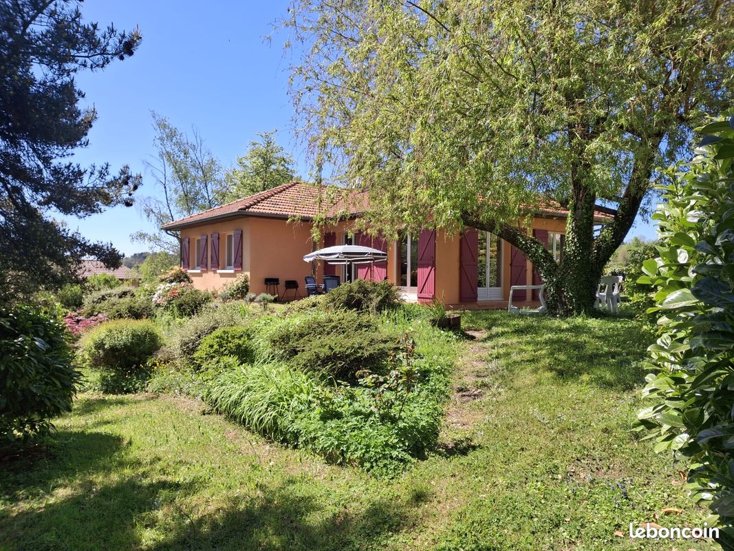 Maison 6 pièces 116 m² · à Cours · 116 m² · 249 000 €
