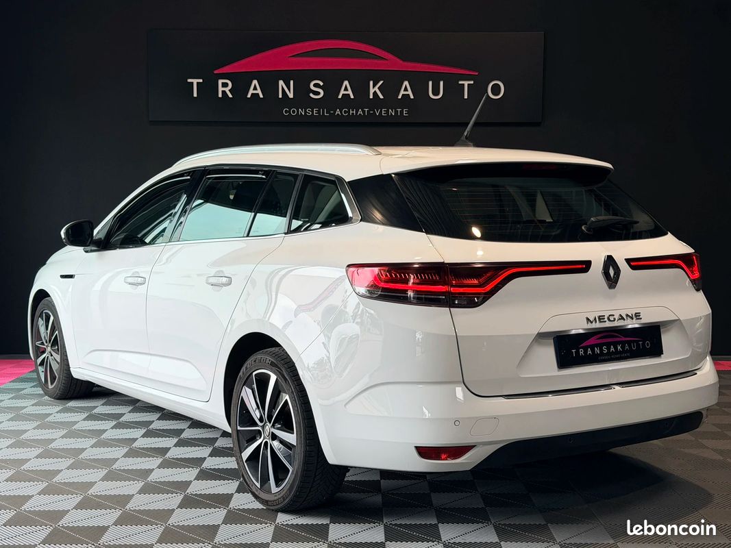 Renault MEGANE IV 1,5 DCI / SUIVIE ET ENTRETENUE / (image 3)