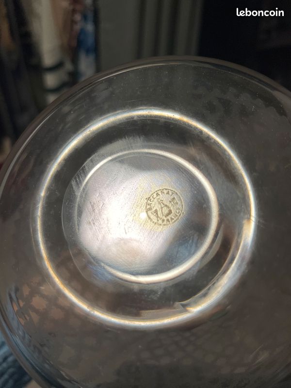 Flacon à parfum en cristal Baccarat avec bouchon (image 5)