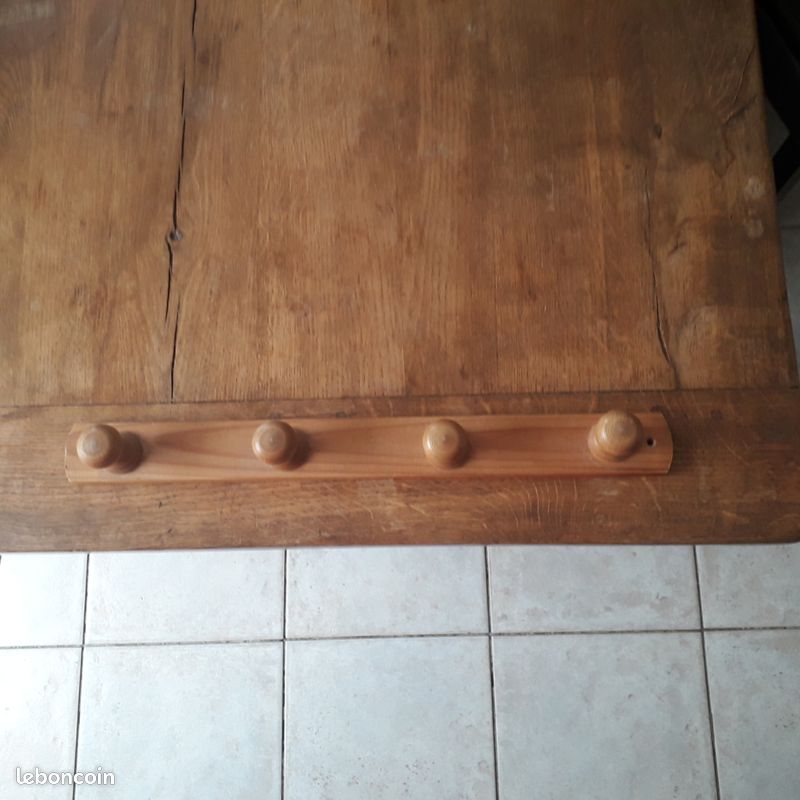 Porte vêtements (image 1)