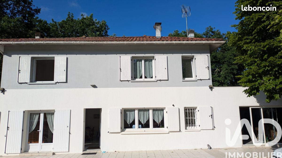 Maison 6 pièces 150 m² · à Pessac · 150 m² · 569 000 €