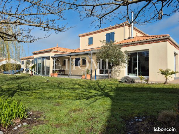 Maison 6 pièces 145 m²