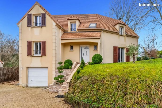 Maison 7 pièces 160 m²