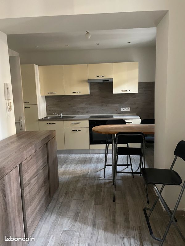Appartement 2 pièces 35 m² · à Graveson · 35 m² · 530 €/mois