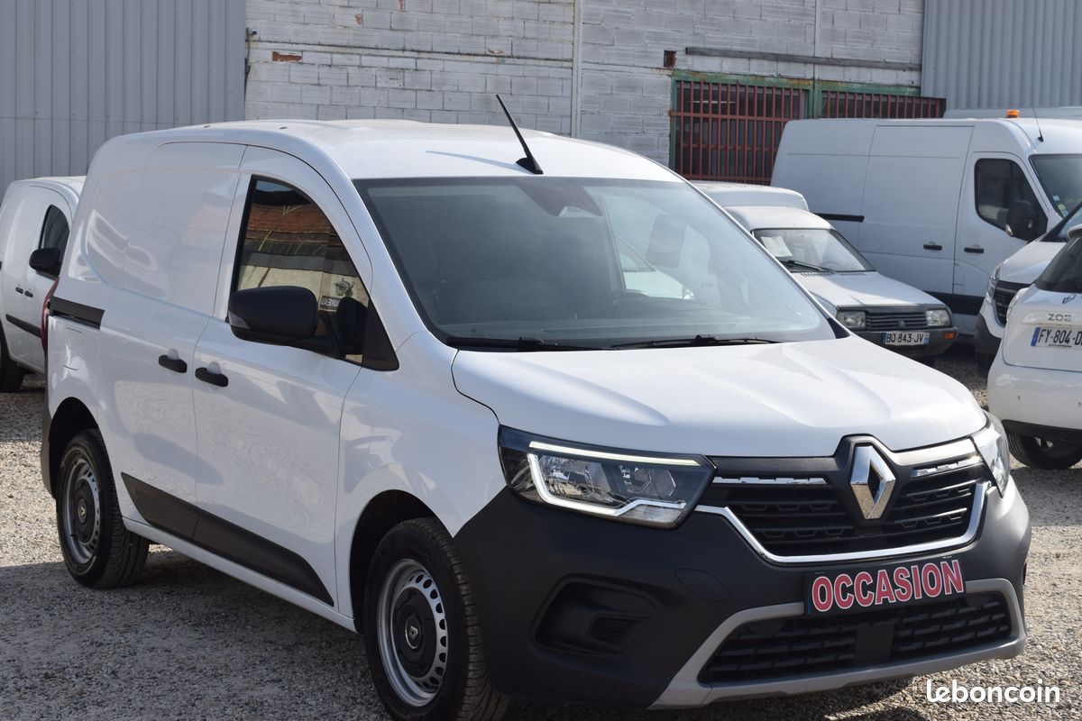 RENAULT KANGOO 3 1.5BLUEDCI 115ch GRAND CONFORT 2022 3 PLACES (image 1)