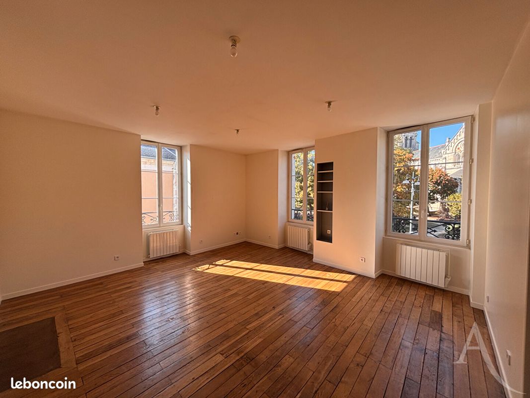 Appartement 3 pièces 75 m² · à Châteauroux · 75 m² · 650 €/mois