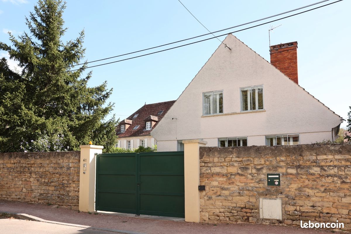 Maison 6 pièces 138 m² · à Dijon · 138 m² · 425 000 €