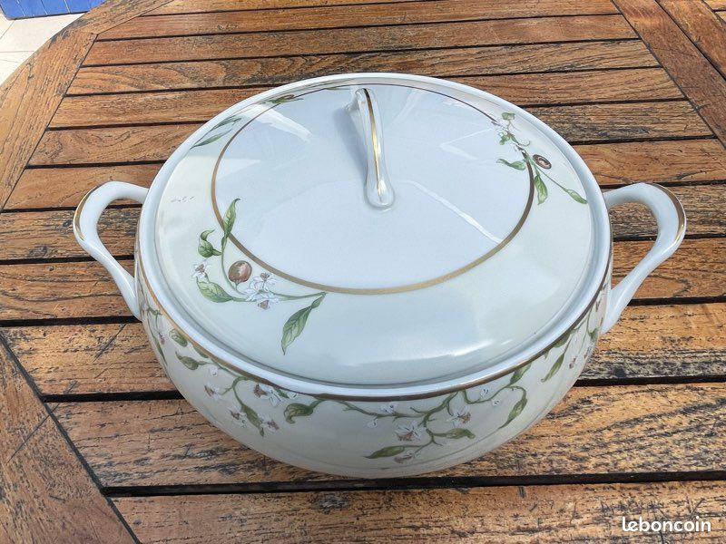 Soupière Philippe Deshoulières en porcelaine de Limoges, décor « Orangeraie » (image 3)