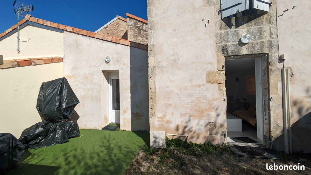 Maison 3 pièces 42 m² · à Épannes · 42 m² · 550 €/mois