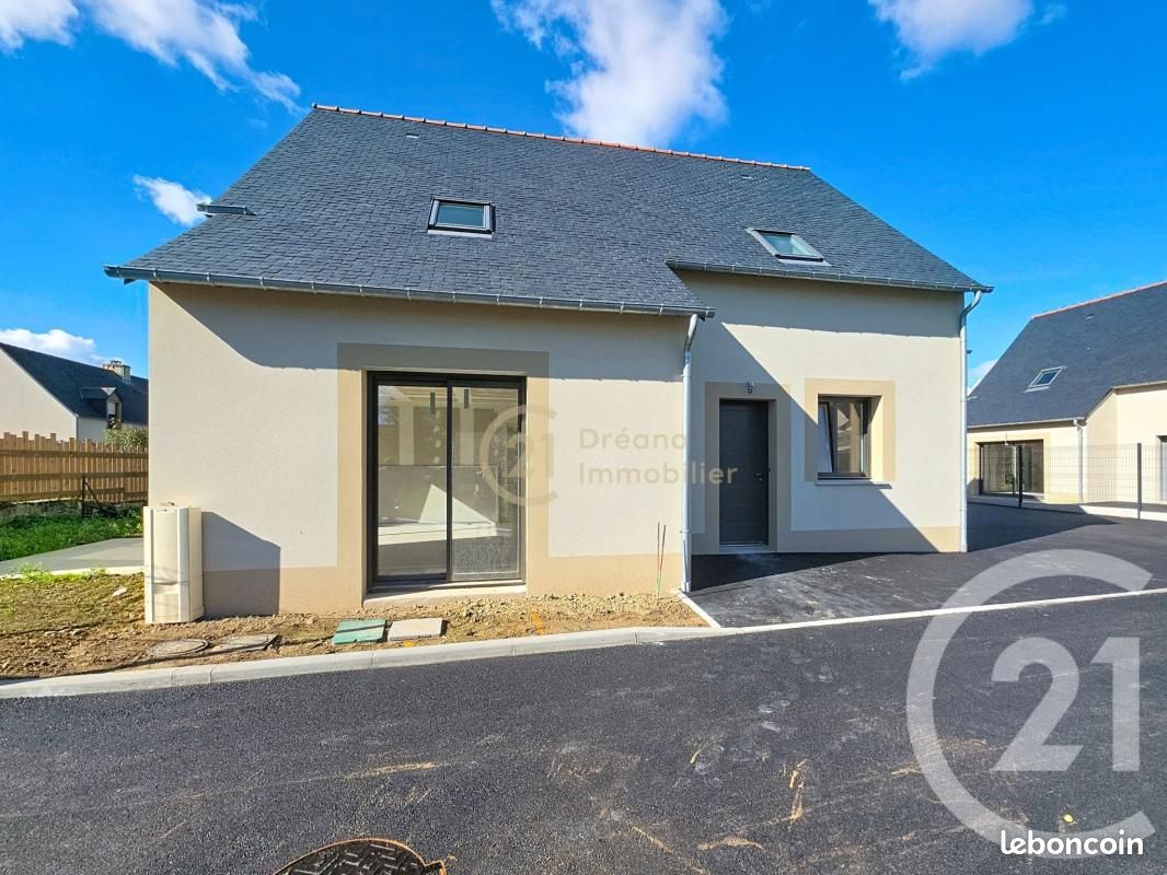 Maison 6 pièces 123 m² · à Saint-Méen-le-Grand · 123 m² · 300 000 €