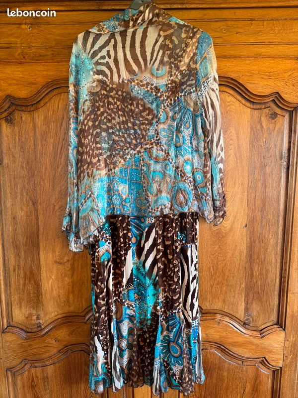 Robe avec veste en voile Vêtements