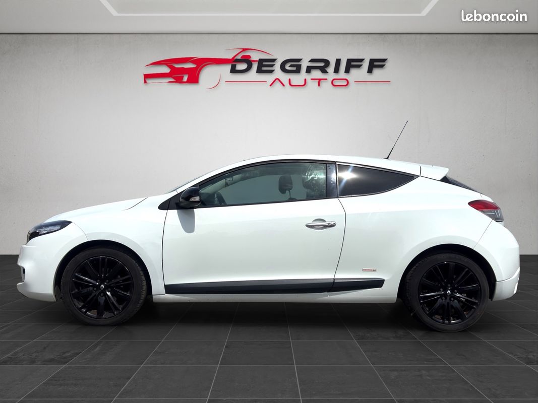 RENAULT MEGANE III COUPE dCi 130 FAP eco2 Monaco GP Euro 5 (image 7)